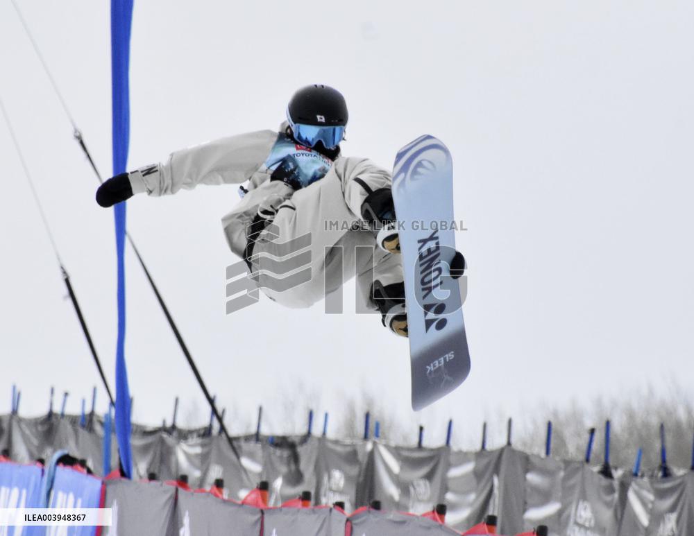 Snowboarding: World Cup in Aspen