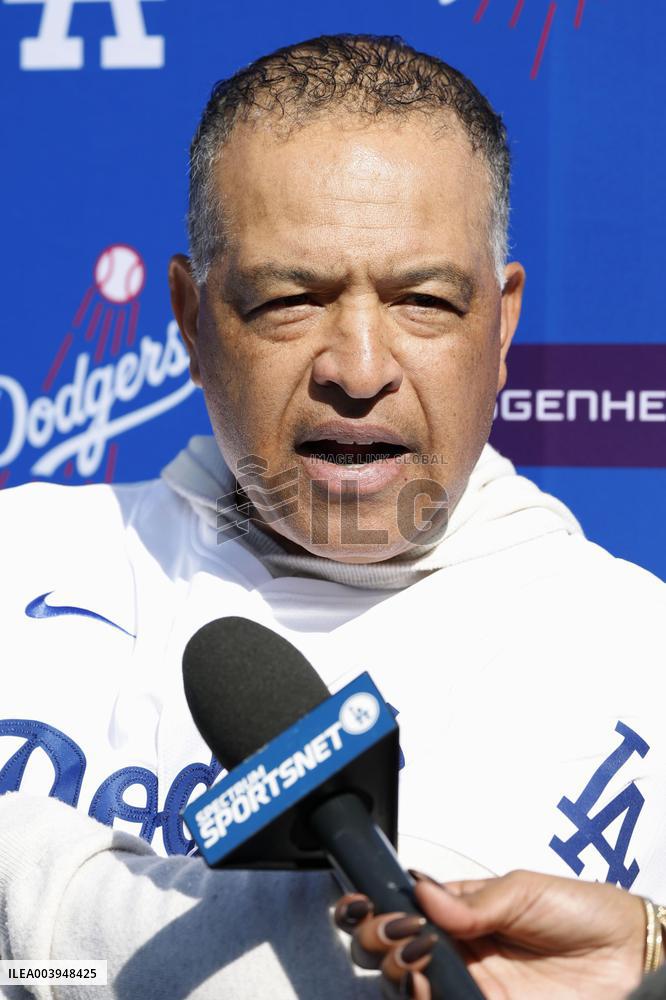 Baseball: Dodgers fan event