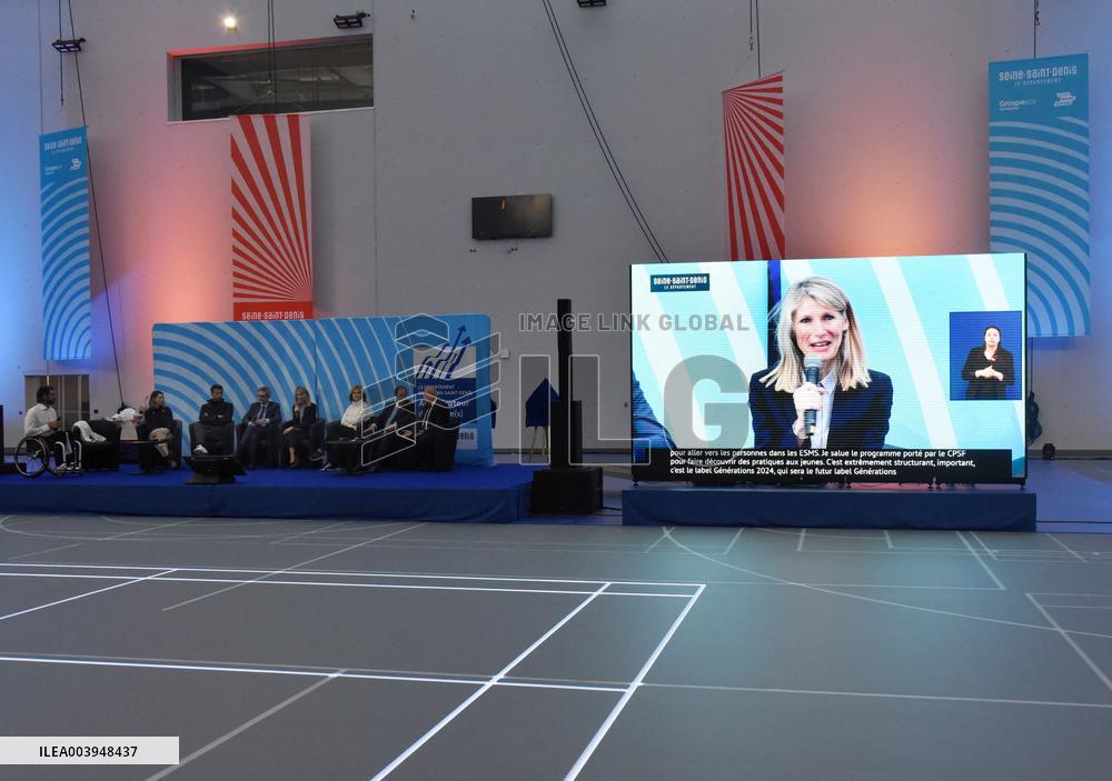 Politics at Inauguration of the Prisme in Bobigny