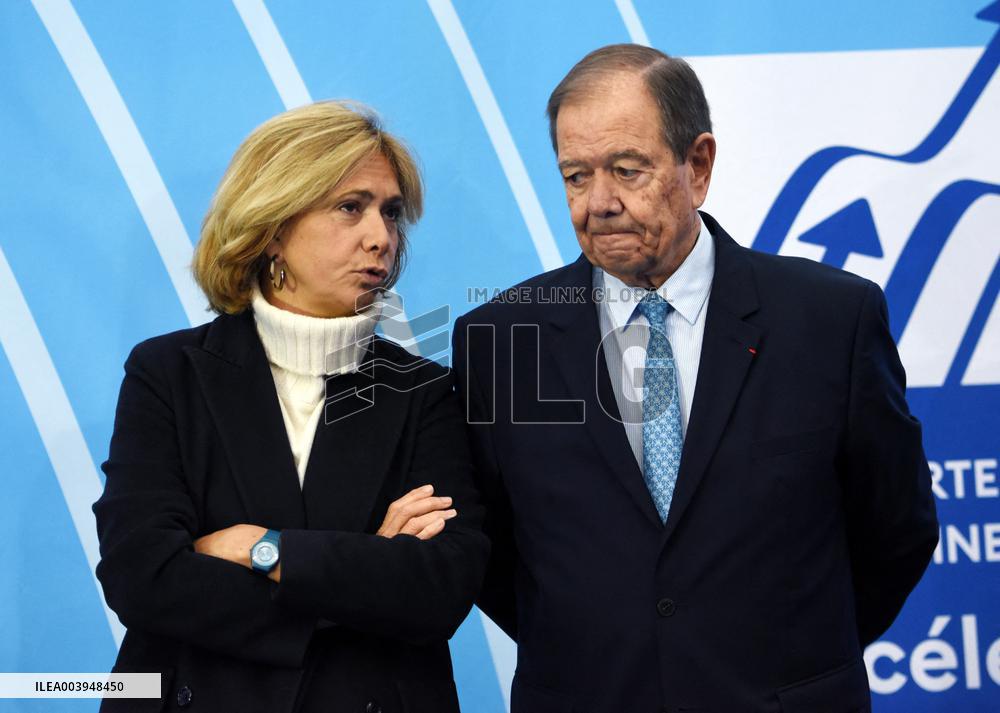 Politics at Inauguration of the Prisme in Bobigny