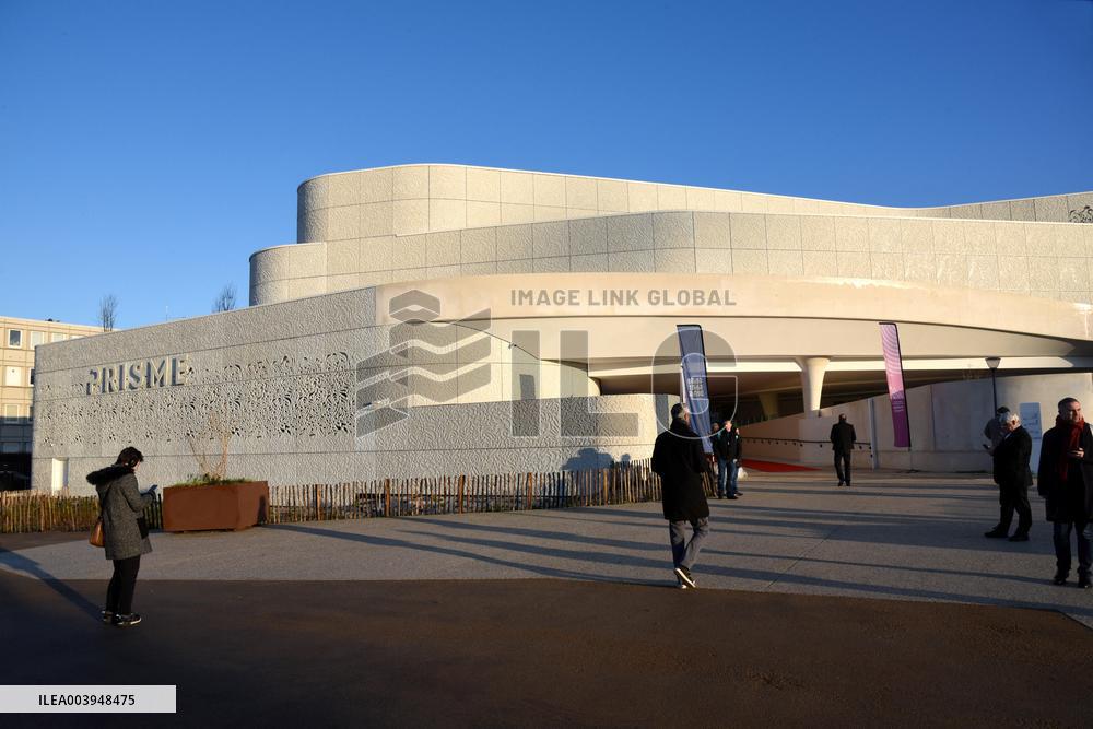 Politics at Inauguration of the Prisme in Bobigny