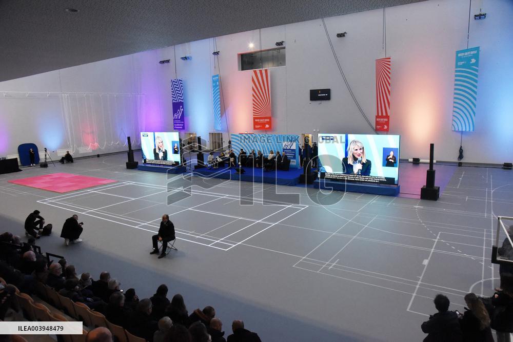 Politics at Inauguration of the Prisme in Bobigny