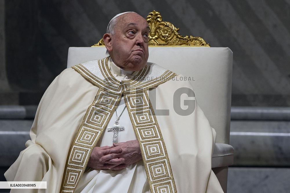 Pope Francis Leads The Vespers - Vatican