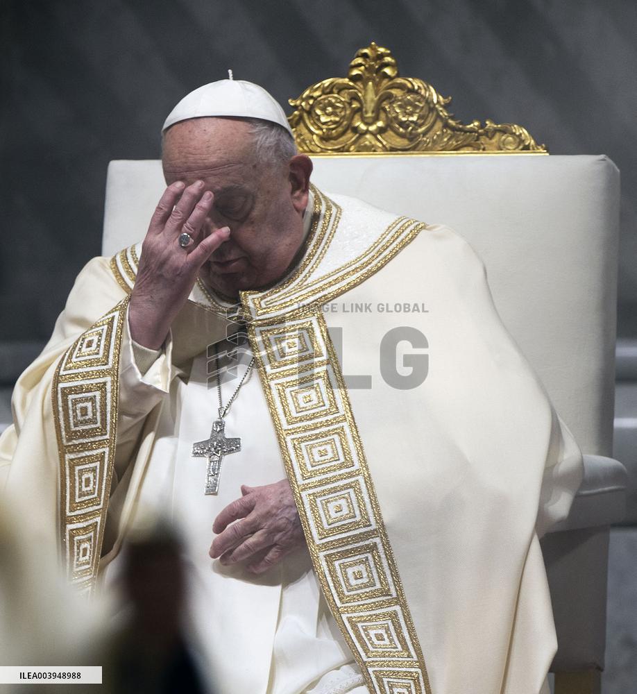 Pope Francis Leads The Vespers - Vatican