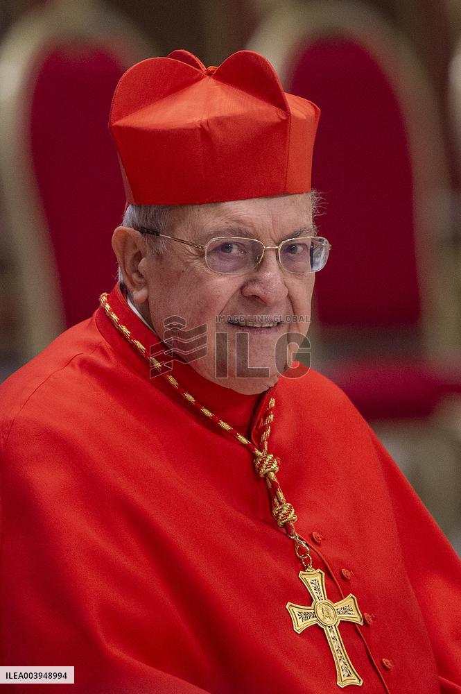 Pope Francis Leads The Vespers - Vatican