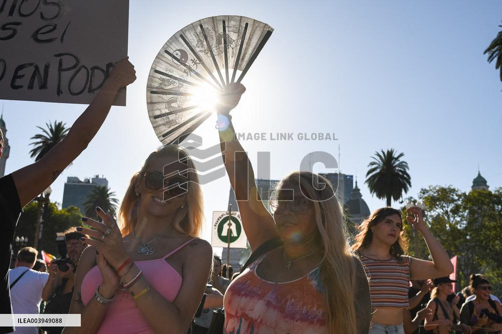 Anti-fascist and Anti-racist Federal Pride March - Buenos Aires