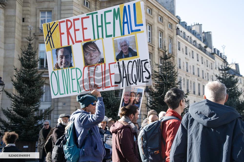 Rally In Support Of Three French Citizen imprisoned In Iran - Paris