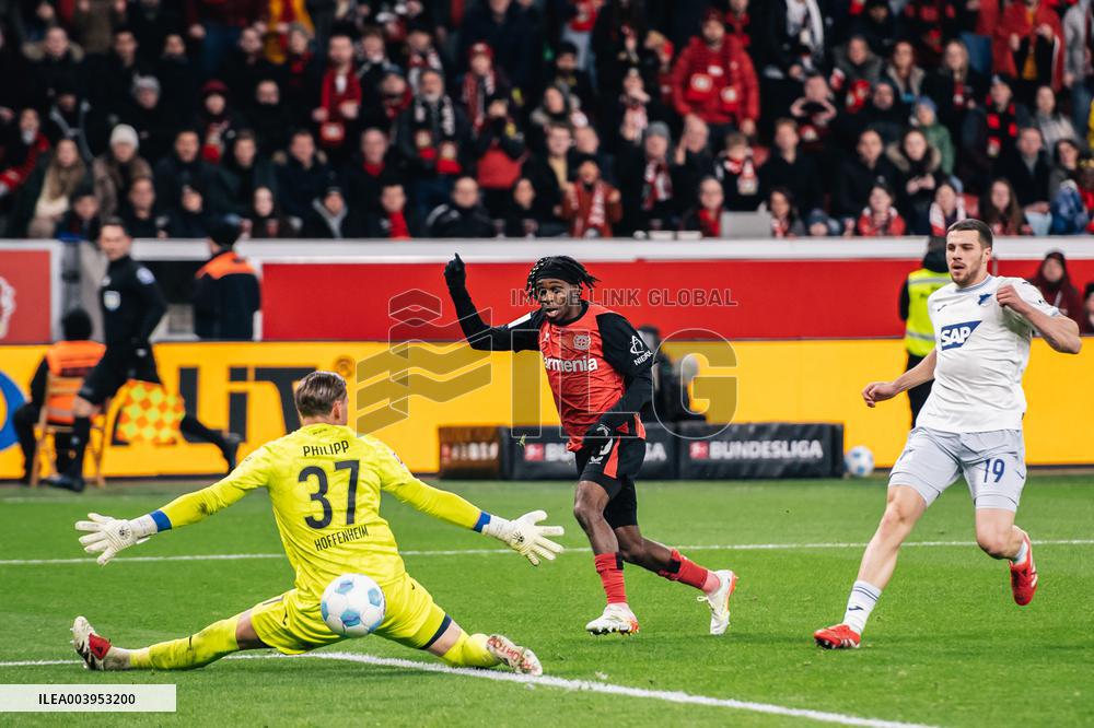 Bayer 04 Leverkusen v TSG 1899 Hoffenheim - Bundesliga