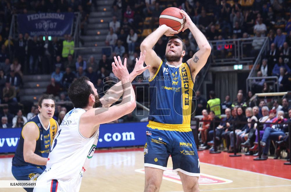 BASKET - Serie A2 - Flats Service Fortitudo Bologna vs Carpegna Prosciutto Basket Pesaro