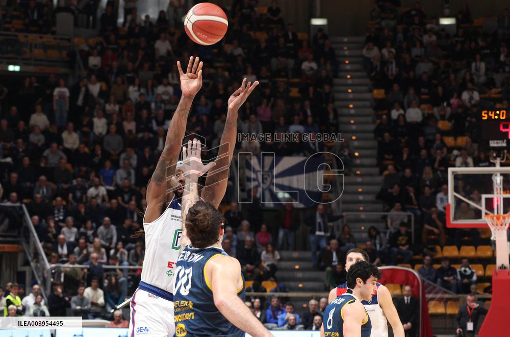 BASKET - Serie A2 - Flats Service Fortitudo Bologna vs Carpegna Prosciutto Basket Pesaro
