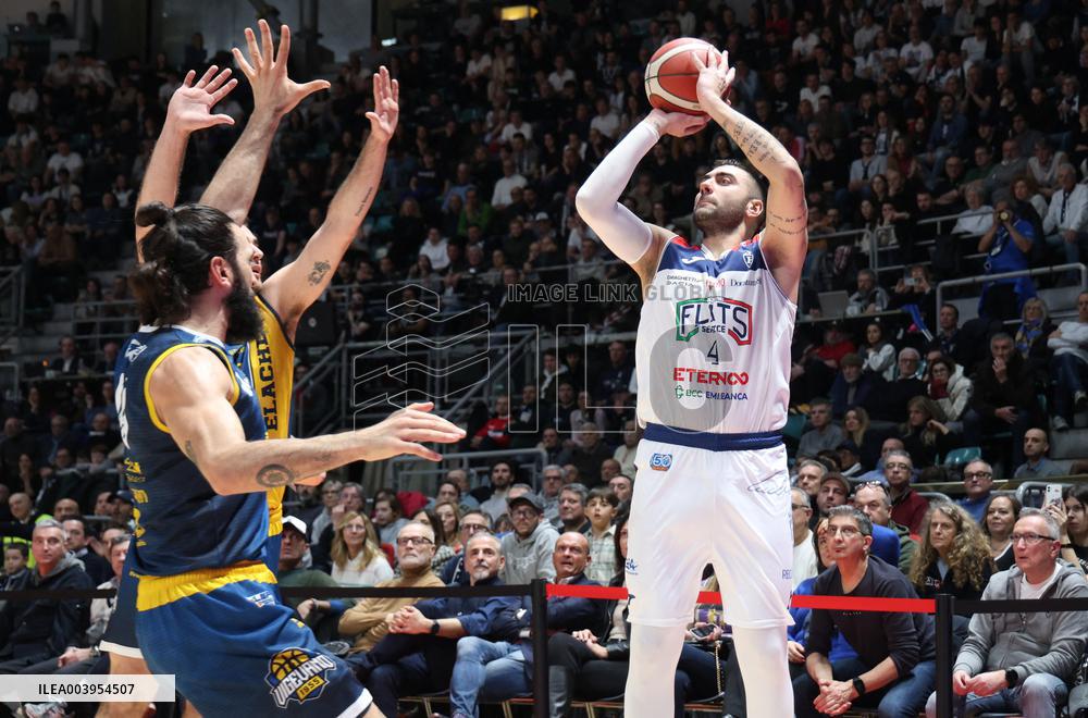 BASKET - Serie A2 - Flats Service Fortitudo Bologna vs Carpegna Prosciutto Basket Pesaro