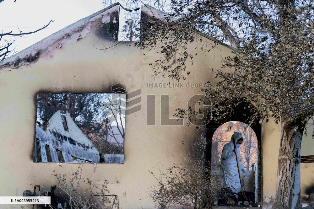 Aftermath of the Eaton Fire in Altadena