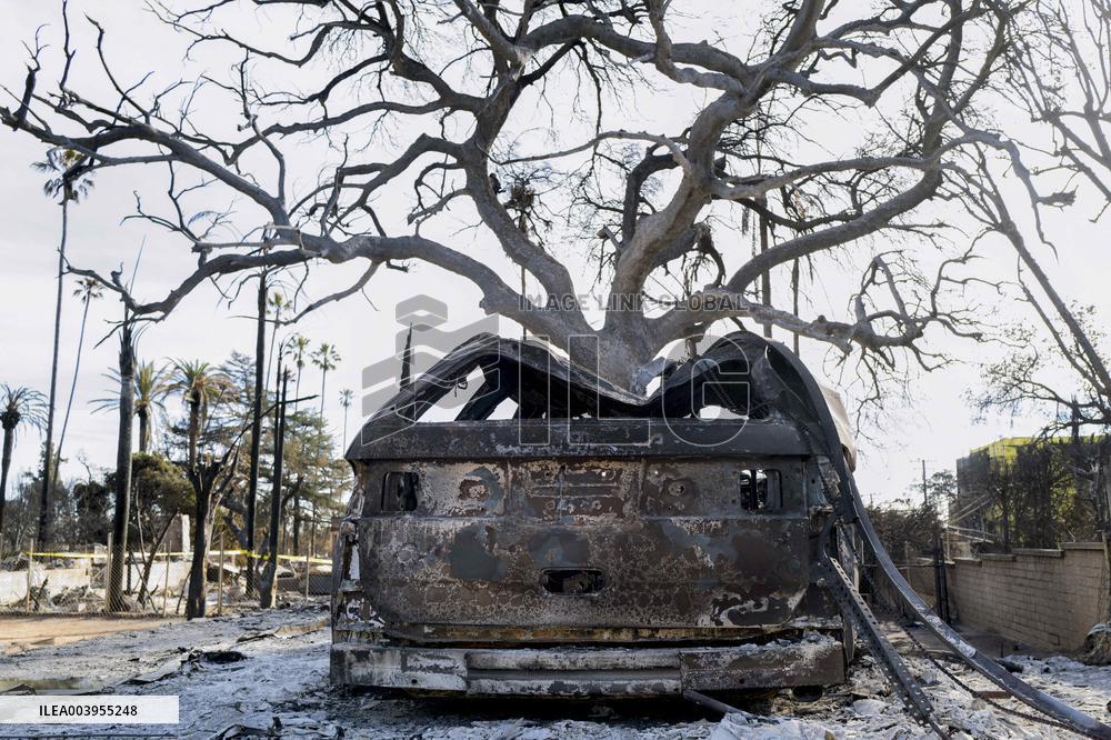 Aftermath of the Eaton Fire in Altadena