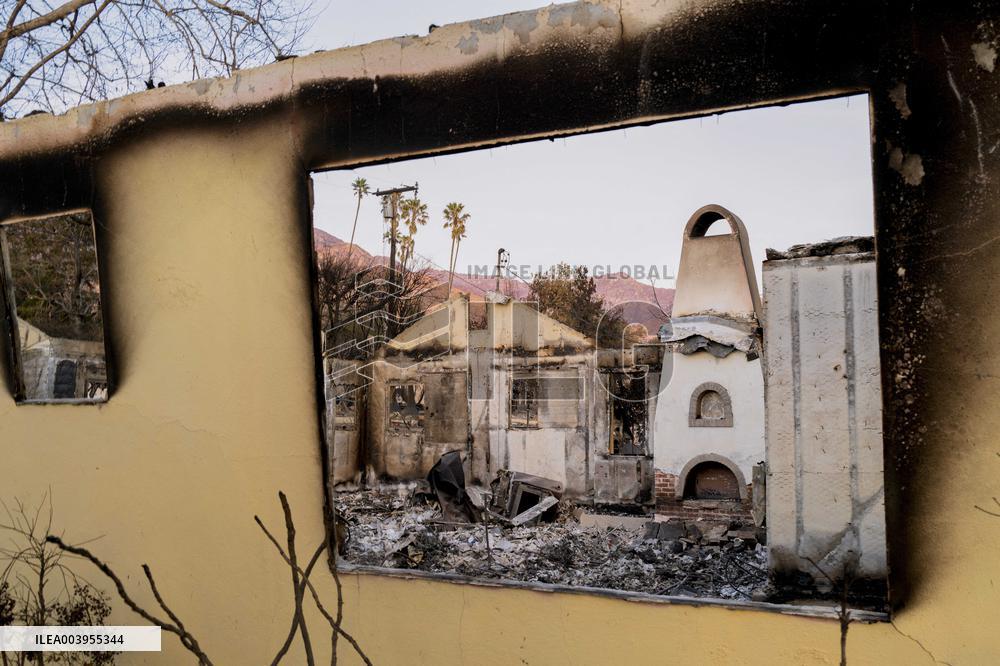 Aftermath of the Eaton Fire in Altadena