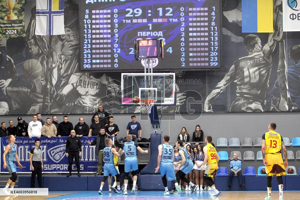 Dnipro vs Staryi Lutsk match postponed due to air raid alarm