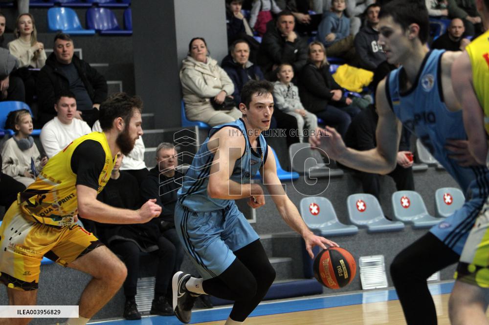 Dnipro vs Staryi Lutsk match postponed due to air raid alarm