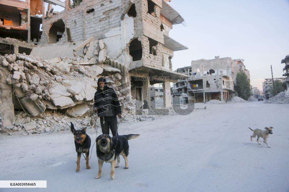 The Yarmouk, Syria's Largest Palestinian Refugee Camp Lies In Ruins