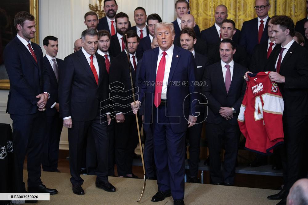 Donald Trump welcomes the Florida Panthers - Washington