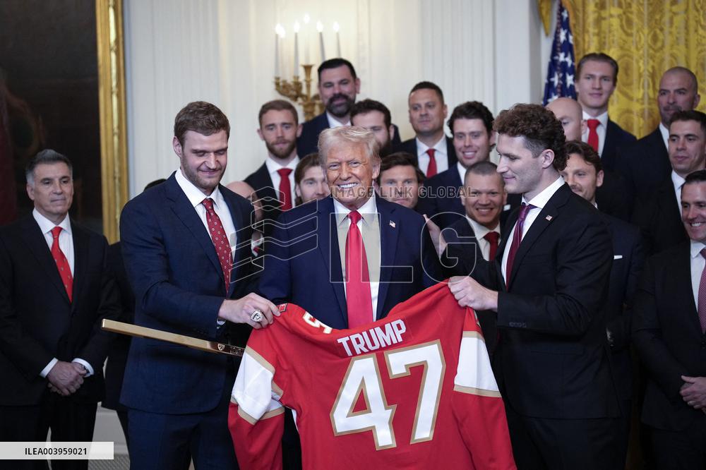 Donald Trump welcomes the Florida Panthers - Washington