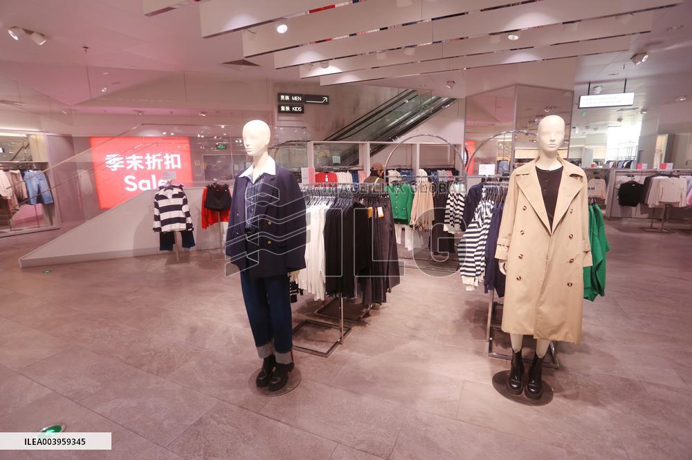 H&M Store in Shanghai