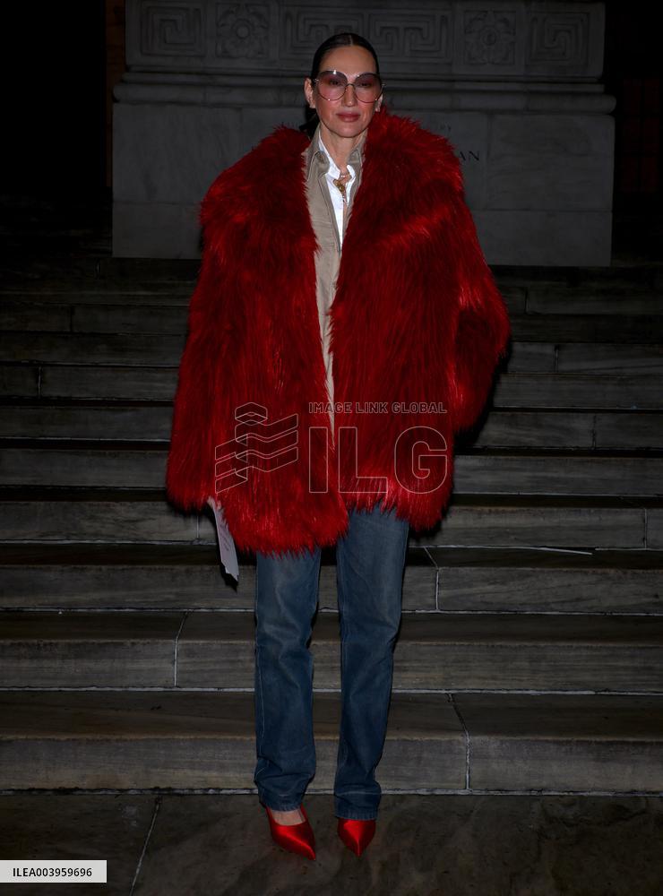 Celebs At Marc Jacobs Fashion Show - NYC