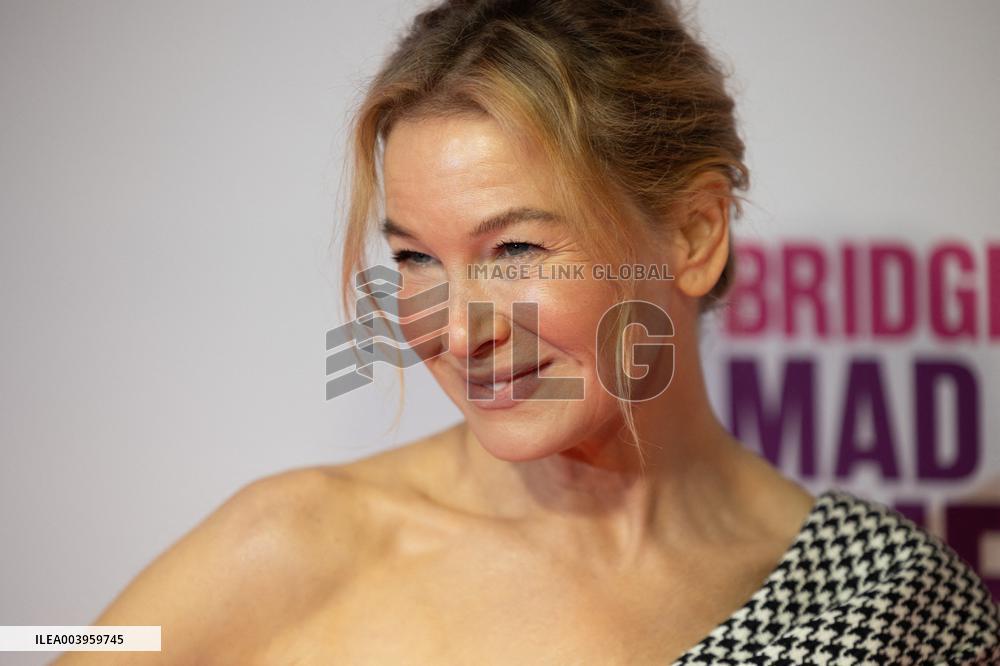 Bridget Jones Mad About the Boy Premiere - Amsterdam