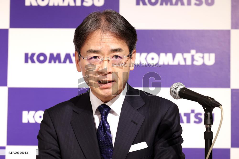 Komatsu President Change Press Conference