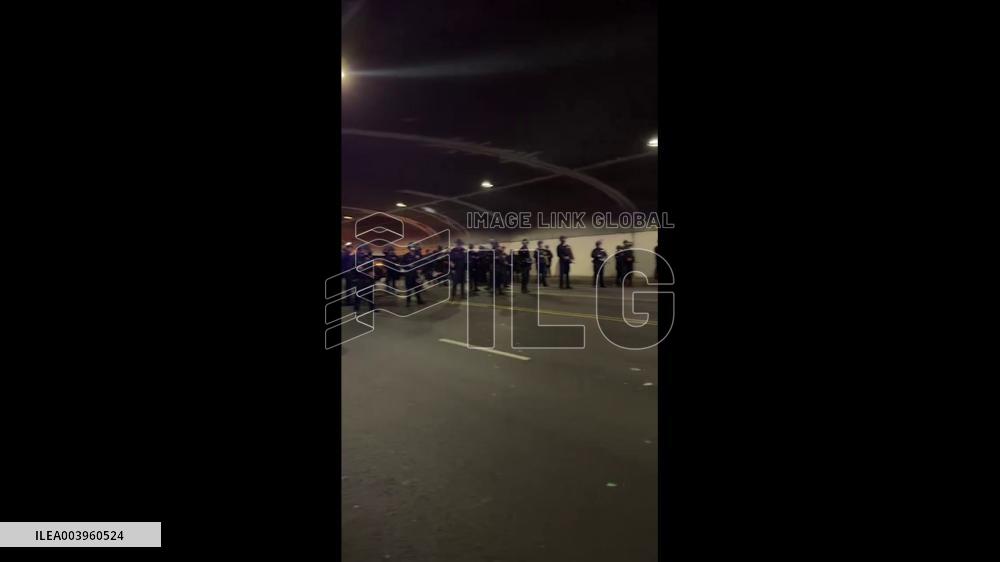 US: Anti-ICE Protesters Kettled In Tunnel In Downtown LA