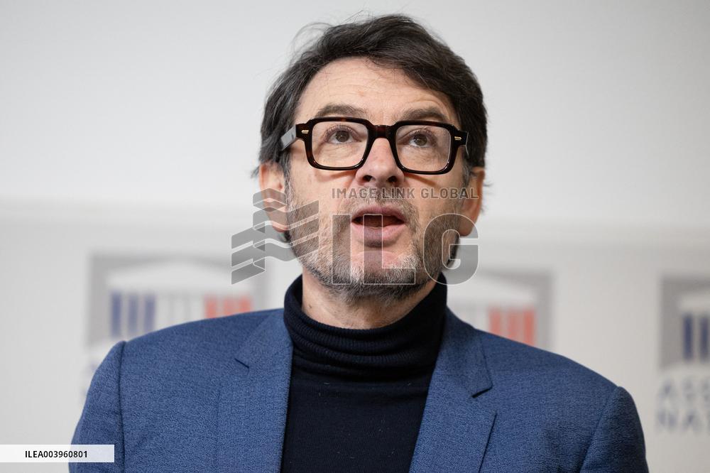 MODEM press conference at the National Assembly - Paris RL