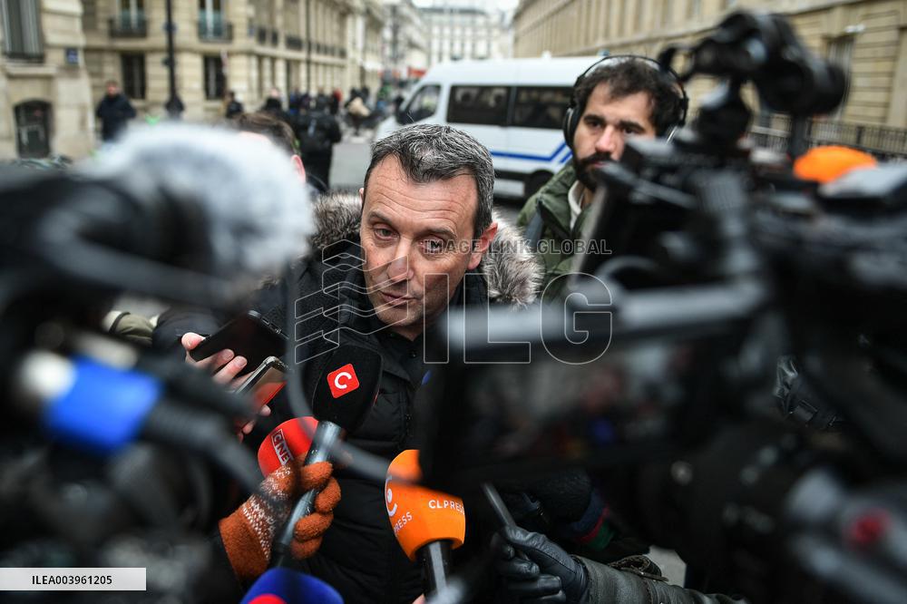 Police demonstration in Paris - FA
