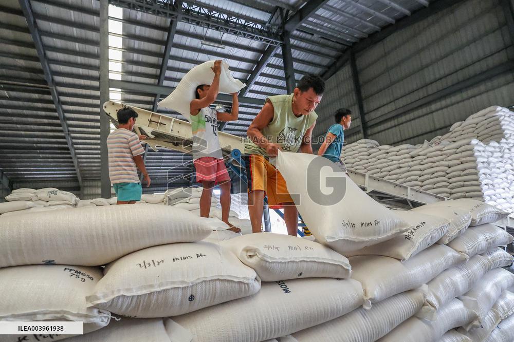Philippines Declares Food Security Emergency To Curb High Rice Prices