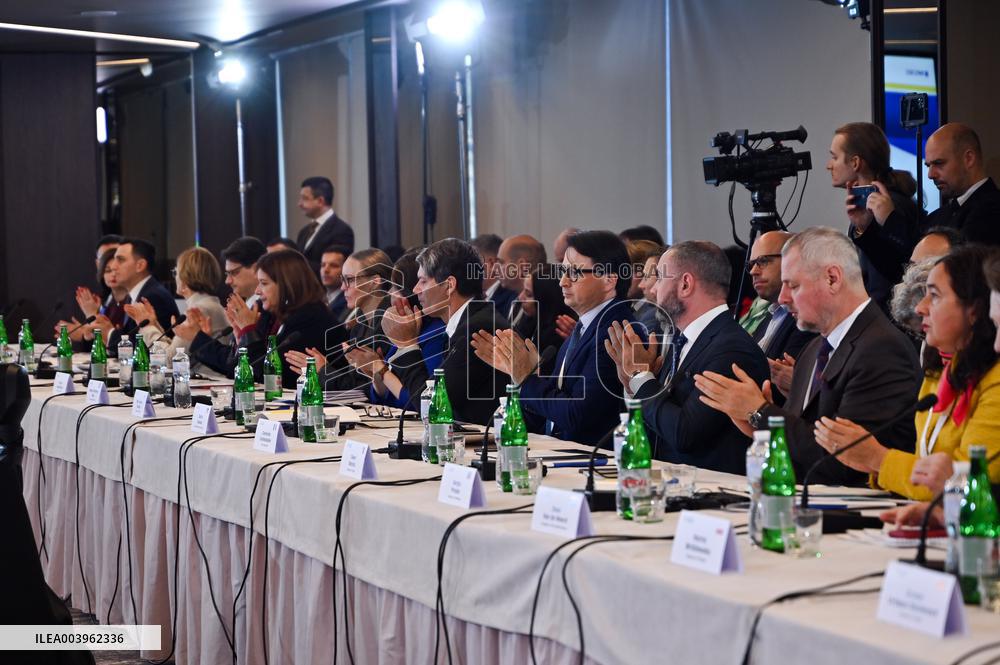 Uzhhorod hosts Cooperation for Resilience Conference