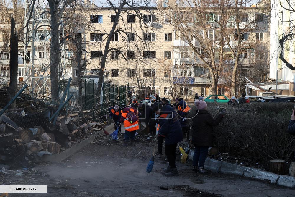 Russian ballistic missile strike on Izium in Kharkiv region