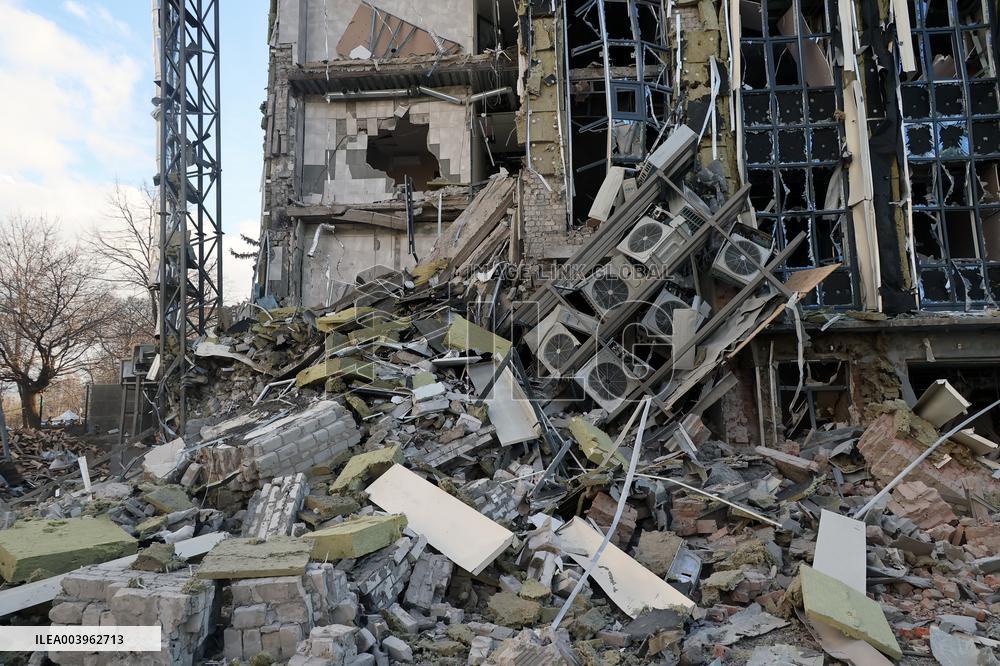 Russian ballistic missile strike on Izium in Kharkiv region