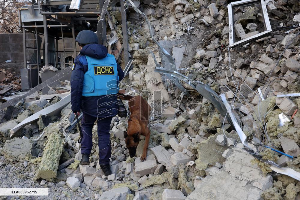 Russian ballistic missile strike on Izium in Kharkiv region