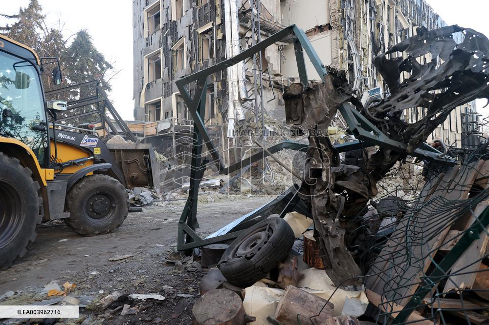 Russian ballistic missile strike on Izium in Kharkiv region