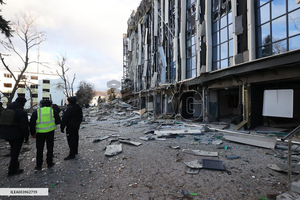 Russian ballistic missile strike on Izium in Kharkiv region