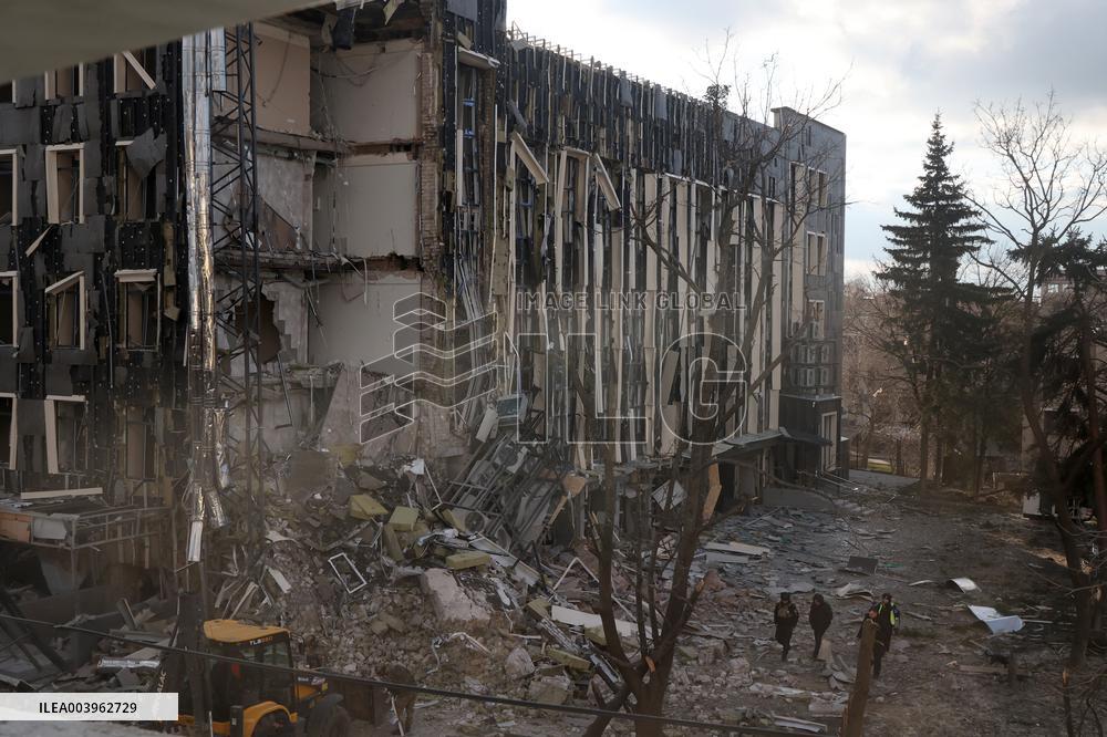 Russian ballistic missile strike on Izium in Kharkiv region