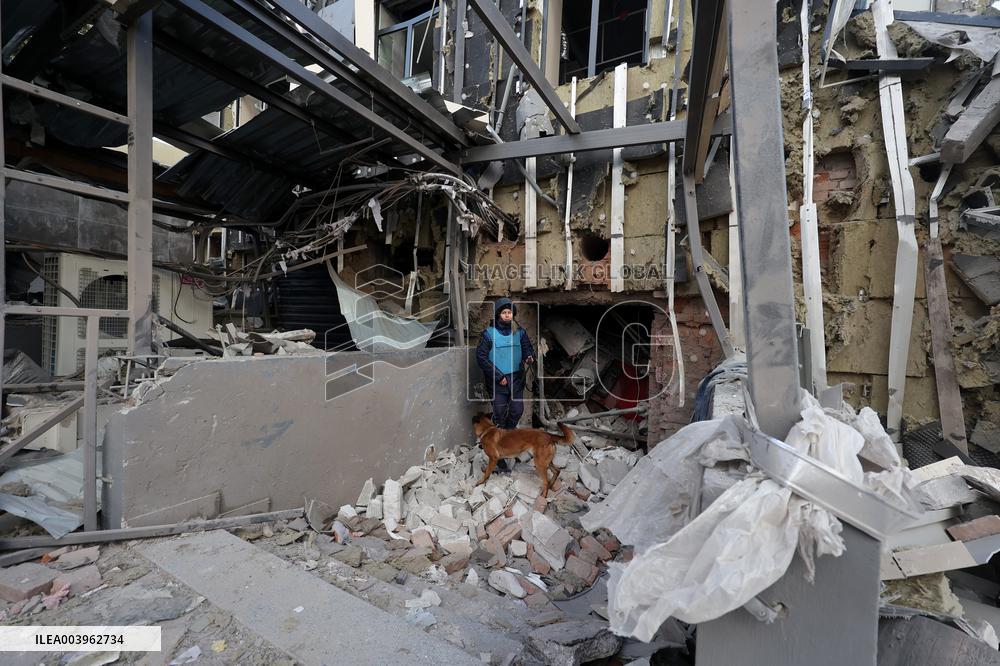 Russian ballistic missile strike on Izium in Kharkiv region