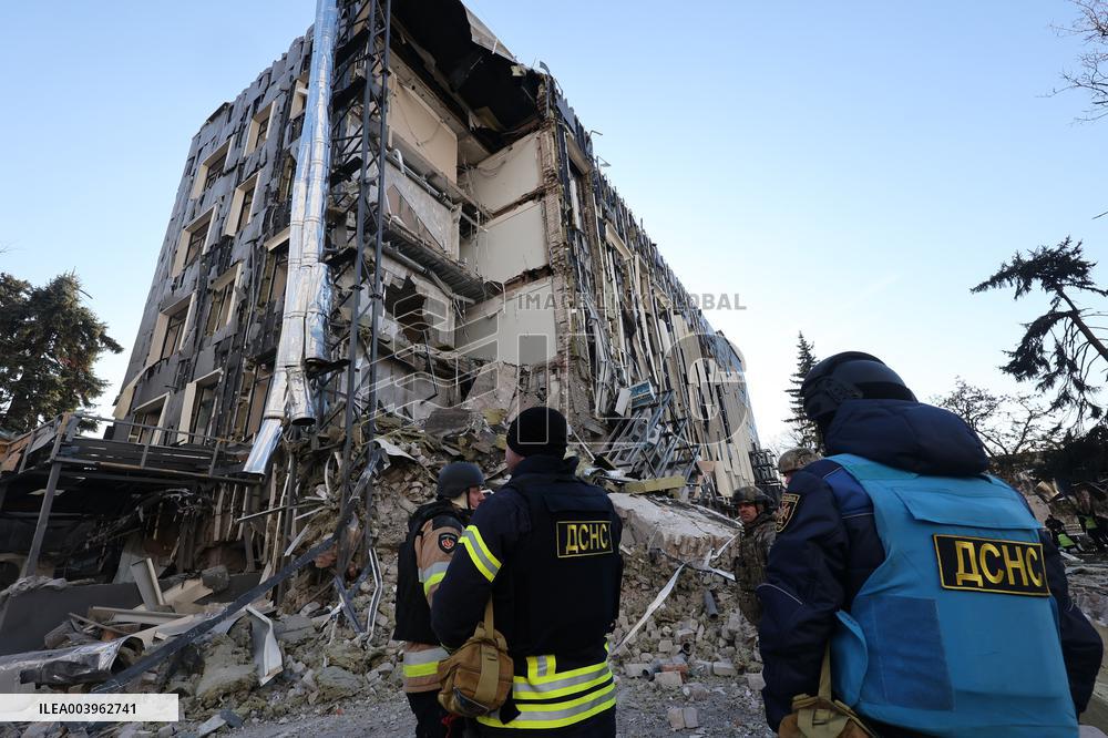 Russian ballistic missile strike on Izium in Kharkiv region