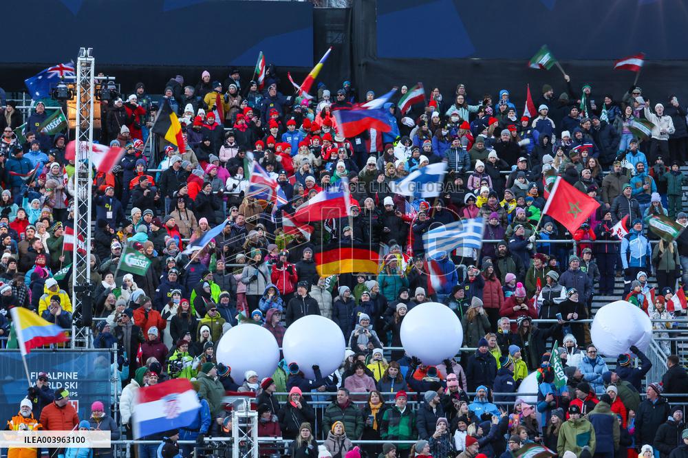SPORT INVERNALI - Sci Alpino - FIS Alpine World Ski Championships - Women's Team Parallel & Opening Ceremony
