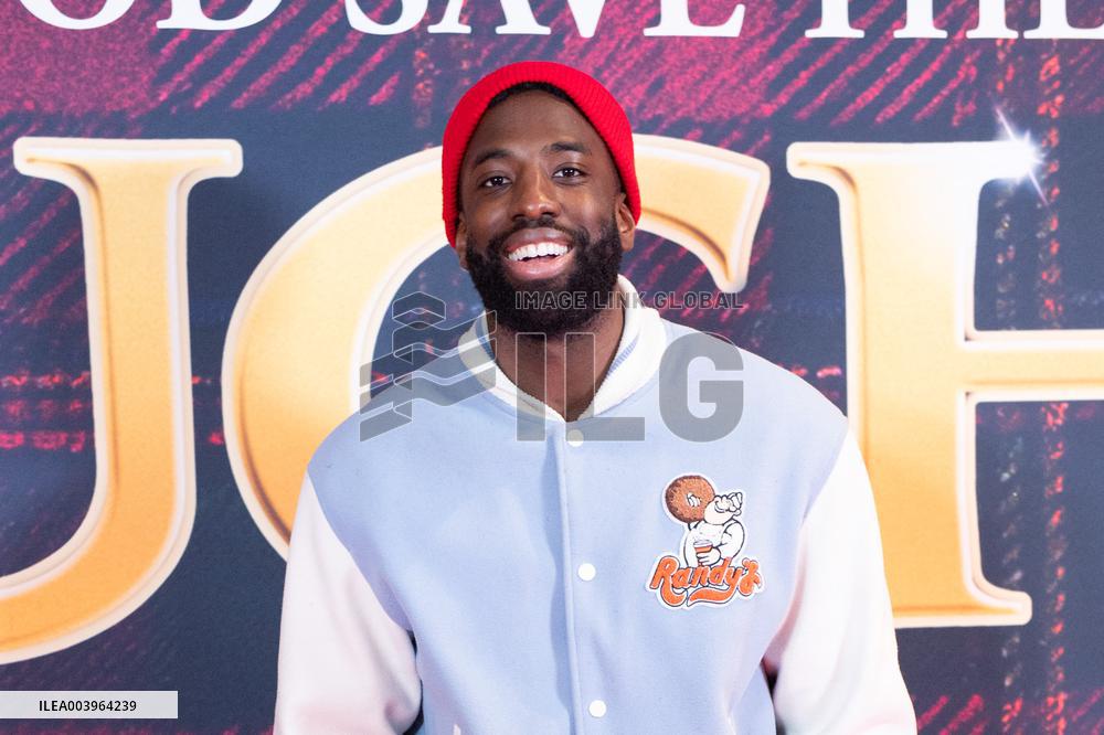 God Save The Tuche Premiere