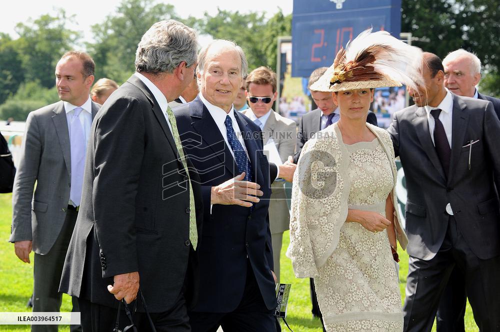 'Prix De Diane 2012' Horse Racing - Chantilly