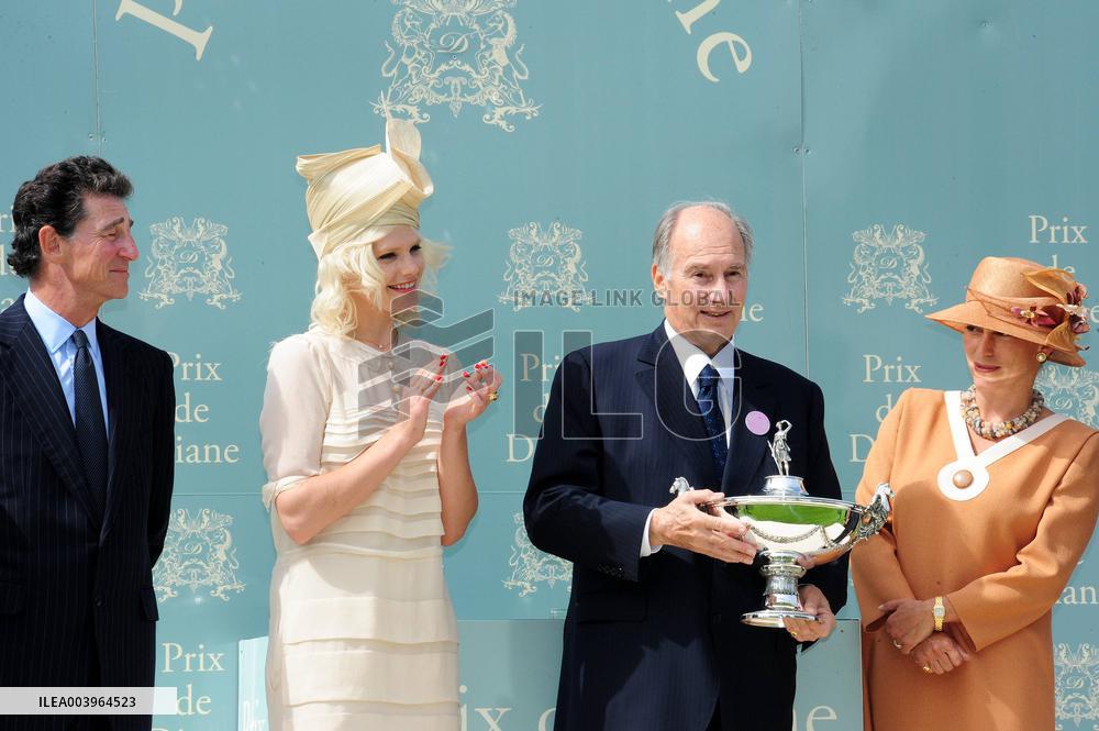 Prix de Diane 2010 Horse Racing - Chantilly