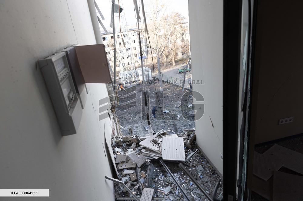 5 People Killed In Russian Attack On Izyum