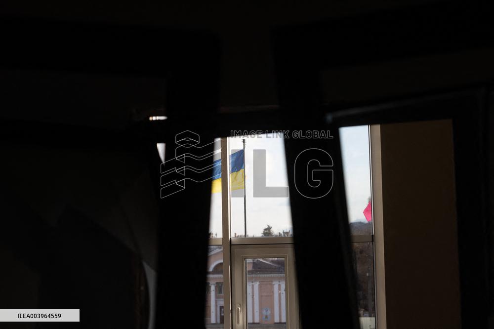 5 People Killed In Russian Attack On Izyum