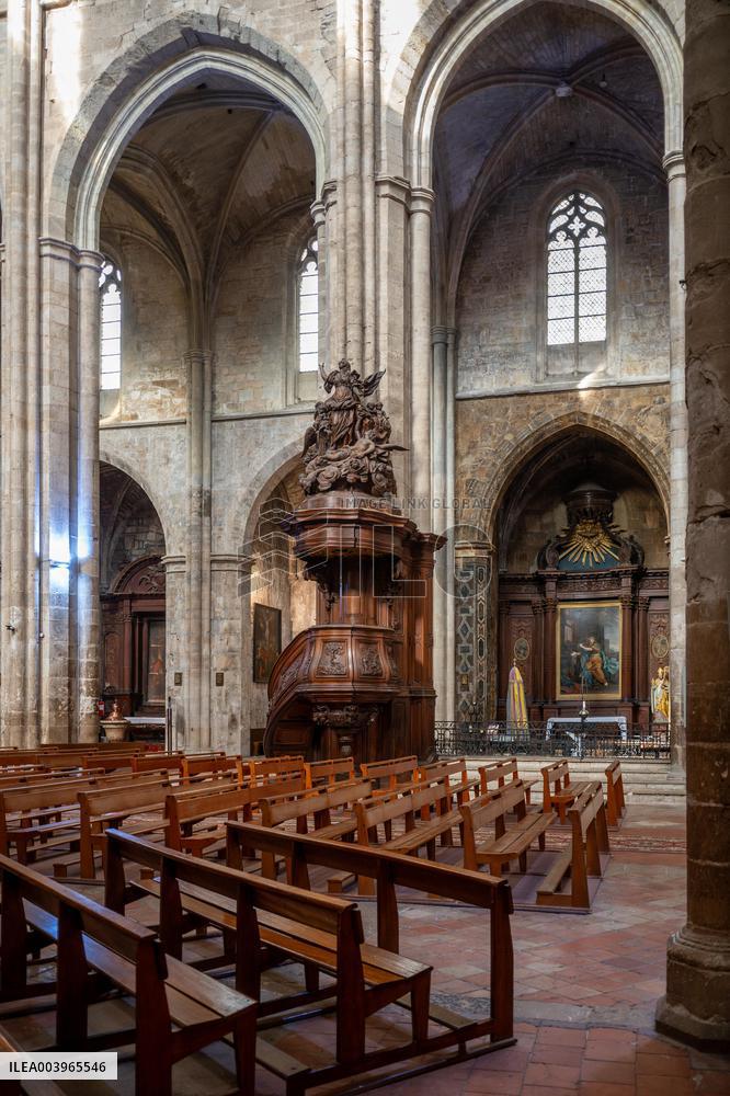 Basilique Saint-Maximin-Emile Illustration