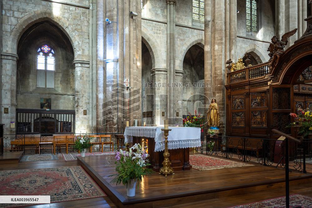 Basilique Saint-Maximin-Emile Illustration