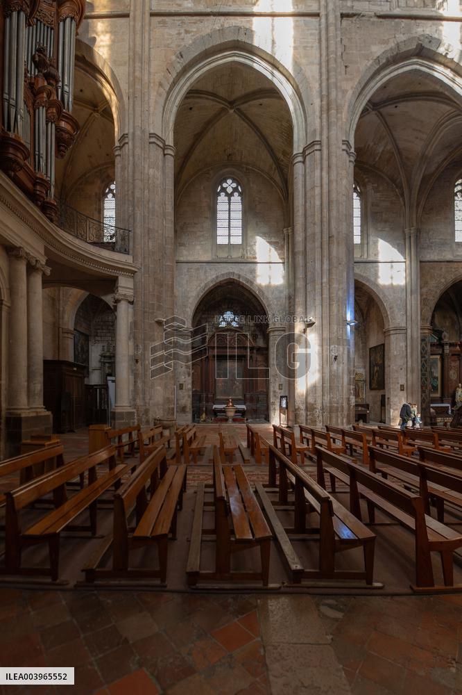 Basilique Saint-Maximin-Emile Illustration