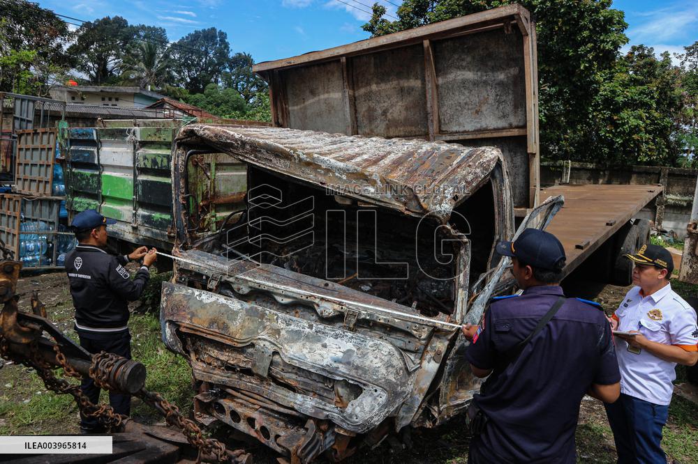 8 Dead and 11 Injured in Road Accident - Indonesia